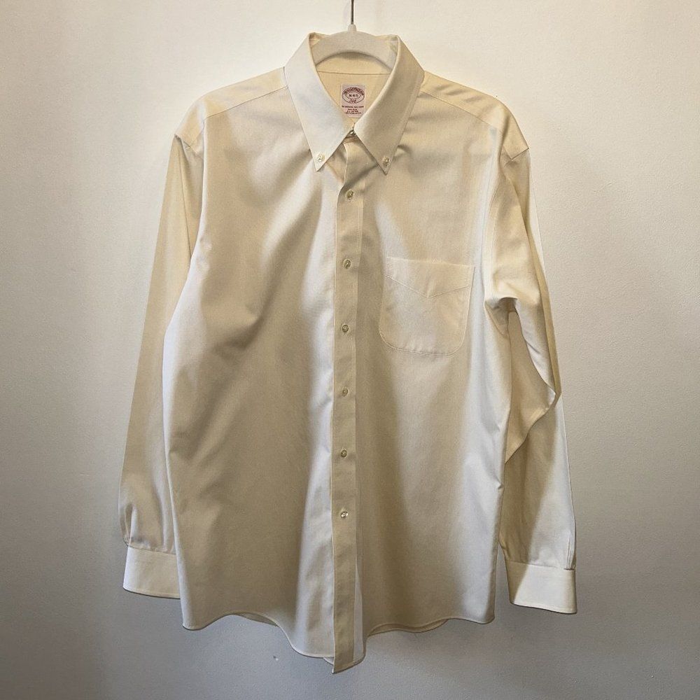 Brooks Brothers 346 Mens 16 - 4/5 Cream Button Down Long Sleeve Non Iron Polo